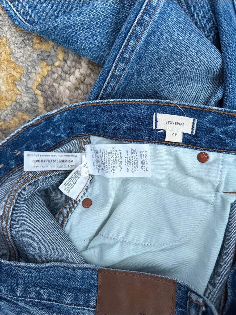 Madewell Stovepipe Straight-Leg Jeans in Medium Blue Wash - Picture 3 of 7